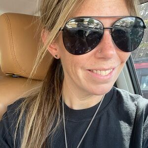 Meet your Posher, Amanda